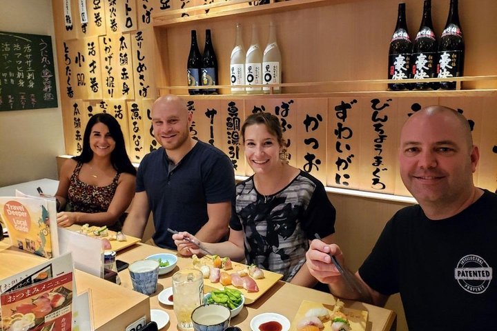 Een premium foodtour in Shinjuku, Tokio, met Omakase sushi en A5 Wagyu-rundvlees, foto 17 | wizardtrip