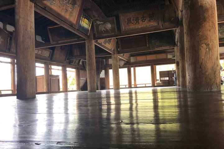 広島のガイド付きウォーキングツアーで、宮島の象徴的な厳島神社、海に浮かぶ鳥居、文化的な名所を巡りましょう、写真13 | wizardtrip