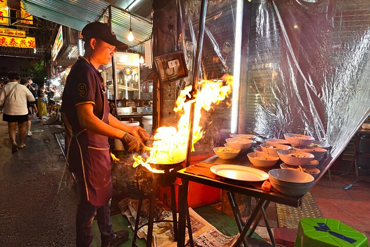 Tour Gastronomique de Chinatown à Bangkok avec 15+ dégustations | wizardtrip