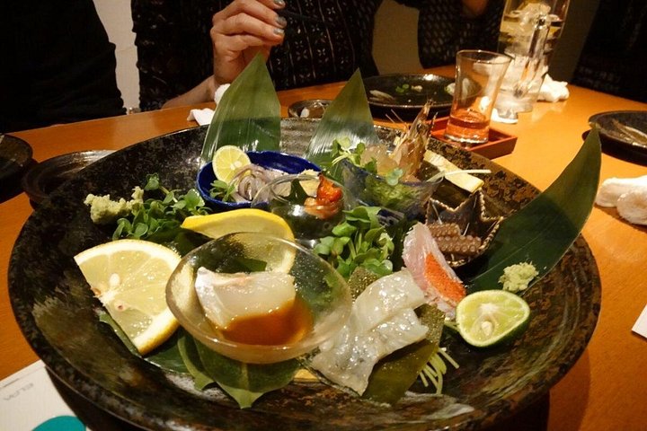 Scoprite la vivace scena gastronomica e notturna di Hiroshima con guide locali e deliziosi piatti giapponesi, foto 26 | wizardtrip