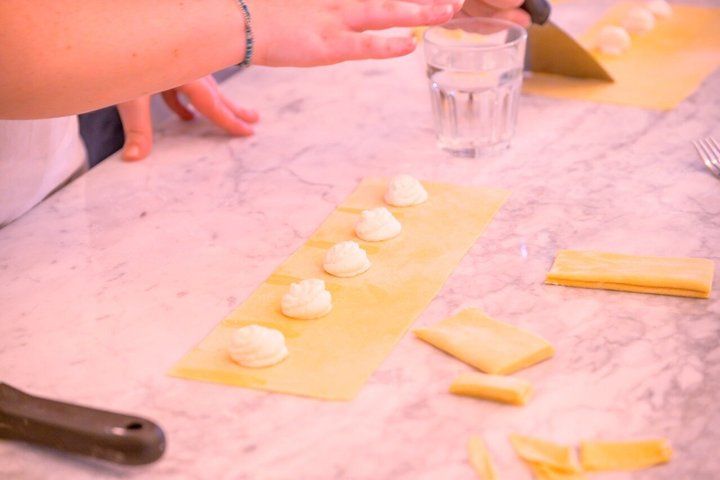 Hands-on Italian cooking class in Florence, learning to make pasta and tiramisu, photo 18 | wizardtrip