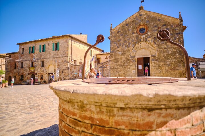 Excursion d'une journée de Florence à Sienne, San Gimignano et la région viticole du Chianti, photo 30 | wizardtrip