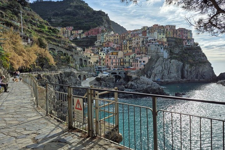 Excursion d'une journée de Florence aux Cinque Terre et à Pise, avec des villages côtiers et la Tour Penchée, photo 19 | wizardtrip