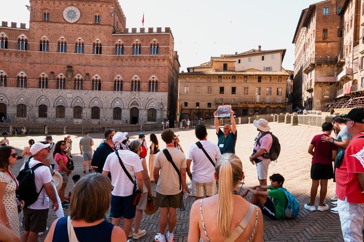 Pise, Sienne, San Gimignano avec déjeuner et dégustation de vin | wizardtrip