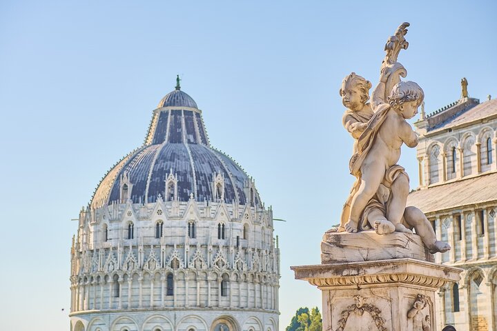 Day trip from Florence to Siena, San Gimignano, and Pisa, featuring Tuscan landscapes, medieval towns, and the Leaning Tower, photo 41 | wizardtrip