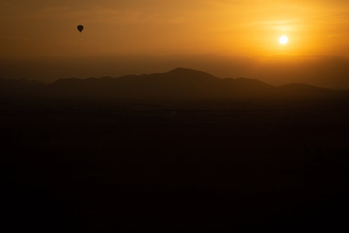 Vol en montgolfière au-dessus de Marrakech au lever du soleil avec petit-déjeuner berbère et balade à dos de dromadaire, photo 6 | wizardtrip