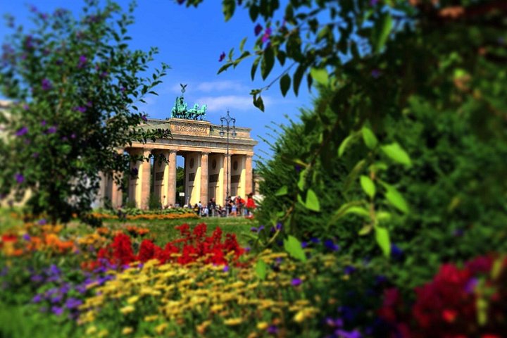 Une excursion à terre complète couvrant les monuments historiques et les sites emblématiques de Berlin depuis Warnemünde, photo 8 | wizardtrip