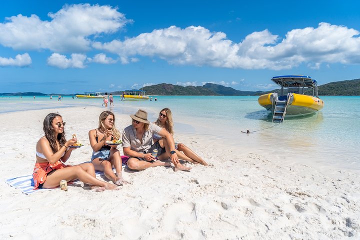 Opwindende boottocht naar Whitehaven Beach en Hill Inlet in de Whitsundays, Australië, foto 6 | wizardtrip