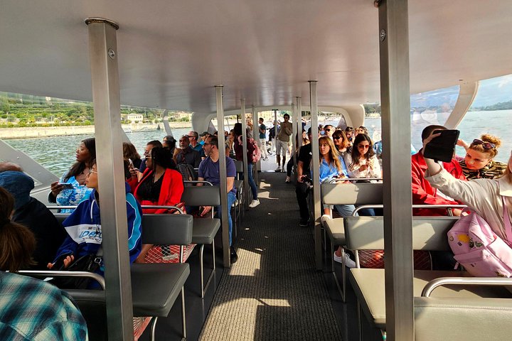 Scenic boat cruise on Lake Como, Italy, with visits to Bellagio and Lugano, Switzerland, photo 10 | wizardtrip