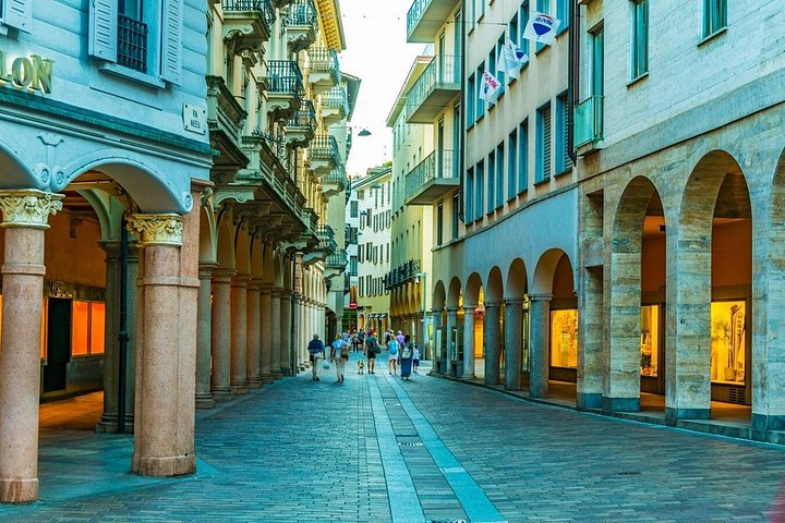 Scenic boat cruise on Lake Como, Italy, with visits to Bellagio and Lugano, Switzerland, photo 15 | wizardtrip