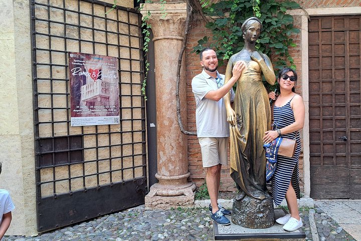 Tour di un'intera giornata da Milano a Verona, Sirmione e Lago di Garda, con siti storici e crociera in barca, foto 16 | wizardtrip
