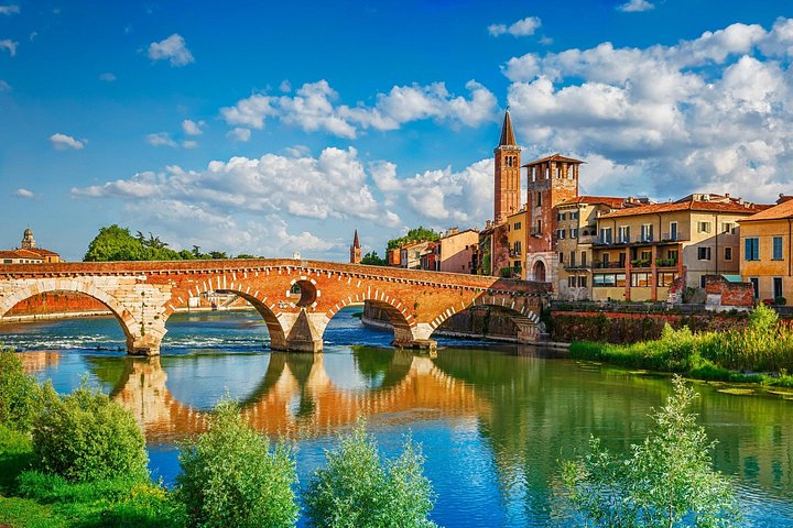 Tour di un'intera giornata da Milano a Verona, Sirmione e Lago di Garda, con siti storici e crociera in barca, foto 26 | wizardtrip