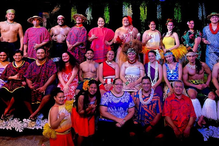 Ervaar een authentieke Polynesische luau met culturele shows en een feest bij Toa Luau in Waimea Valley, Oahu, foto 20 | wizardtrip