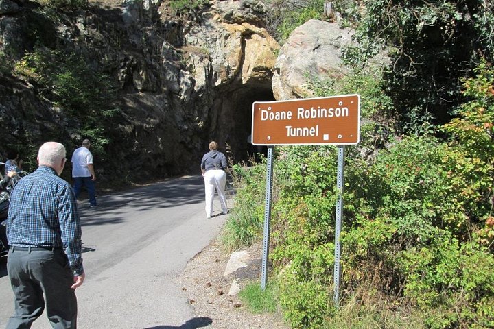 Excursión escénica en autobús por Mount Rushmore y las Black Hills, Dakota del Sur, foto 6 | wizardtrip