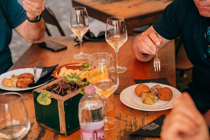Un viaggio culinario nel centro storico di Verona, con cibo e vino locali, foto 10 | wizardtrip