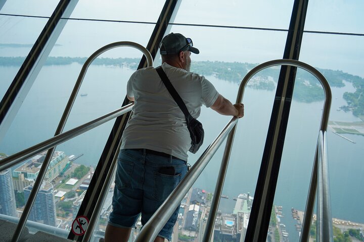 CNタワー、セントローレンス・マーケット、港クルーズを含む、トロントの包括的なドライビングツアー、写真9 | wizardtrip