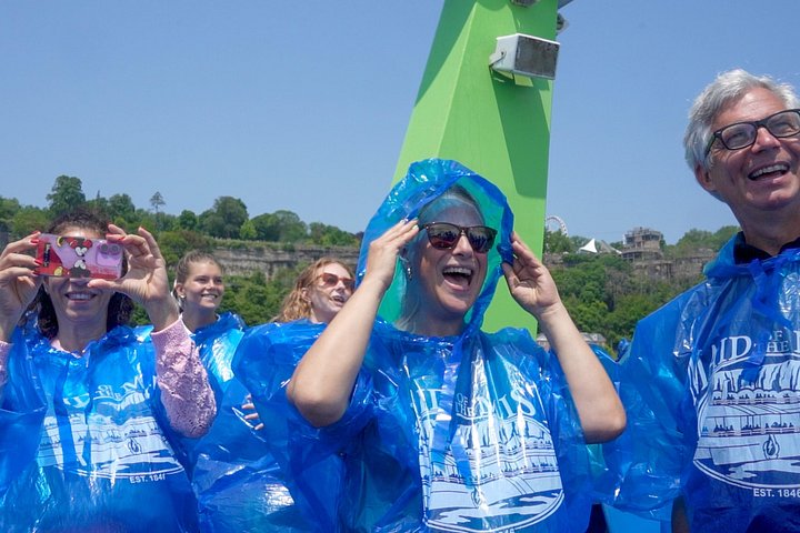 Oplev de majestætiske Niagara Falls, USA med ikoniske attraktioner som Maid of the Mist og Cave of the Winds, foto 7 | wizardtrip