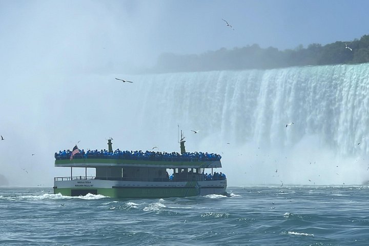 Oplev de majestætiske Niagara Falls, USA med ikoniske attraktioner som Maid of the Mist og Cave of the Winds, foto 8 | wizardtrip