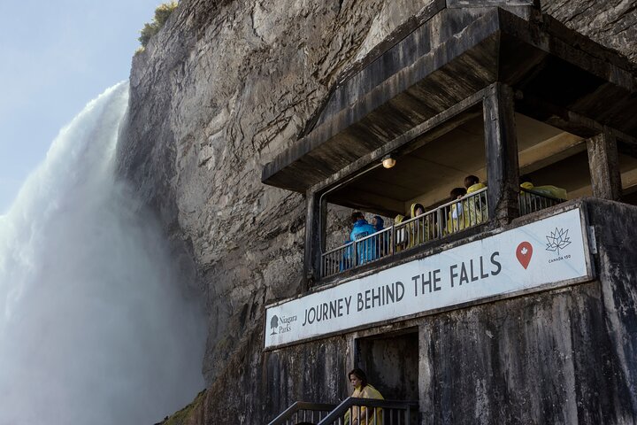 Upplev de majestätiska Niagarafallen med en tur som inkluderar båtkryssning, Skylon Tower-utsikter och Journey Behind the Falls, foto 27 | wizardtrip