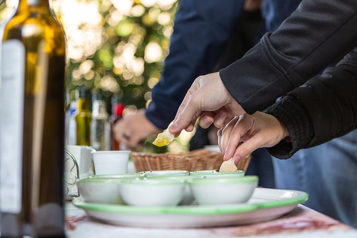 Passeio de Tuk Tuk em Sorrento com preparação de pizza e degustações, foto 6 | wizardtrip