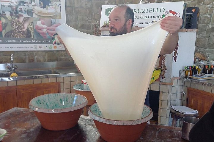 Passeio de Tuk Tuk em Sorrento com preparação de pizza e degustações, foto 23 | wizardtrip
