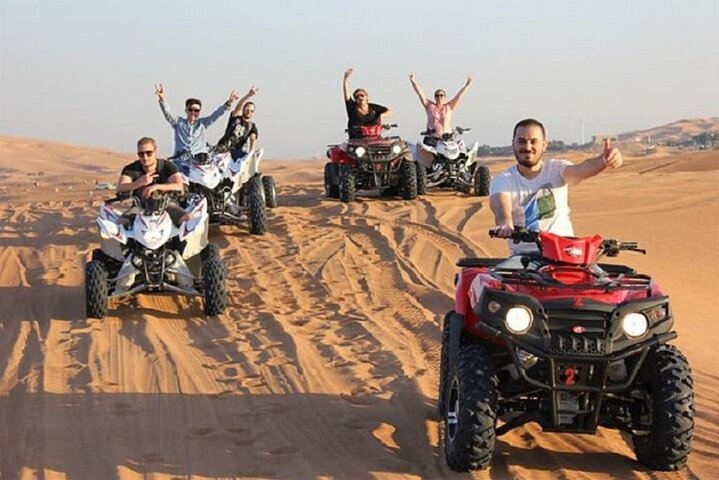 Safari Désert Dubaï en Soirée BBQ Premium Camp & Quad en Option | wizardtrip