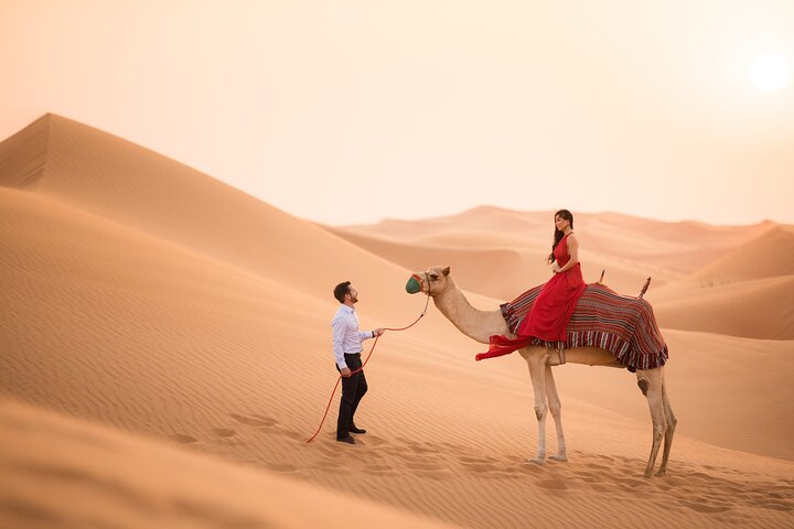 Privat morgensafari i Dubais ørken med sanddyne-bashing, kamelridning og sandboarding, foto 11 | wizardtrip