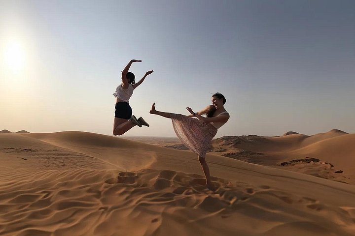 Experimente um emocionante safari no deserto em Dubai com quad bike, dune bashing e um acampamento tradicional, foto 8 | wizardtrip