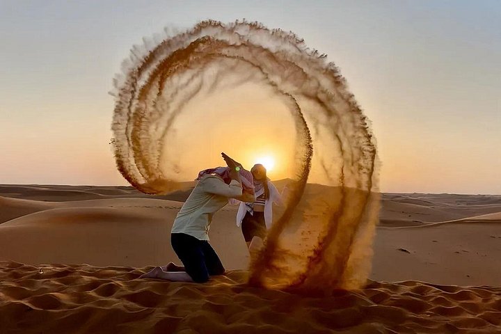 Experimente um emocionante safari no deserto em Dubai com quad bike, dune bashing e um acampamento tradicional, foto 19 | wizardtrip