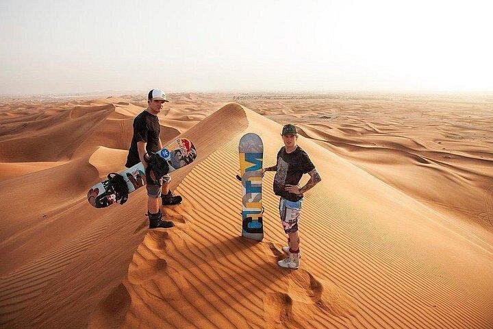 Experimente um emocionante safari no deserto em Dubai com quad bike, dune bashing e um acampamento tradicional, foto 26 | wizardtrip