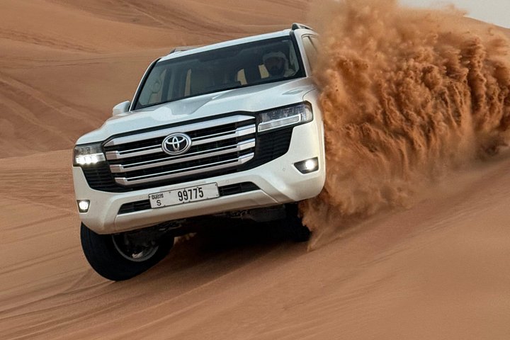 Experimente um emocionante safari no deserto em Dubai com quad bike, dune bashing e um acampamento tradicional, foto 27 | wizardtrip