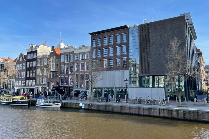 Visite guidée à pied et expérience VR du lieu de cachette d'Anne Frank à Amsterdam, photo 18 | wizardtrip