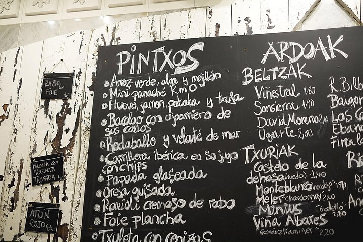 Eine kulinarische Reise durch die Altstadt von San Sebastián mit Verkostung von Pintxos und lokalen Weinen, Foto 7 | wizardtrip