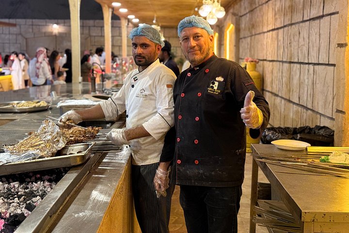 Oplev en spændende Dubai ørkensafari med dune bashing, kamelridning og BBQ-middag, foto 6 | wizardtrip