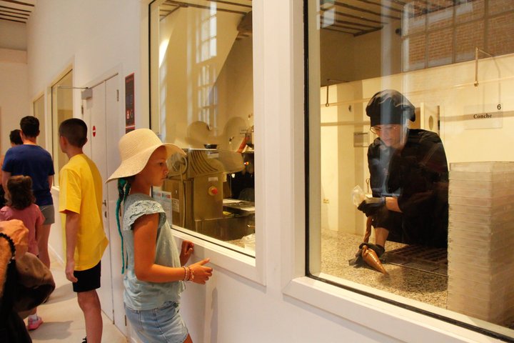 Een begeleide tour langs de beste ambachtelijke chocoladewinkels van Brussel, met proeverijen en historische inzichten, foto 7 | wizardtrip