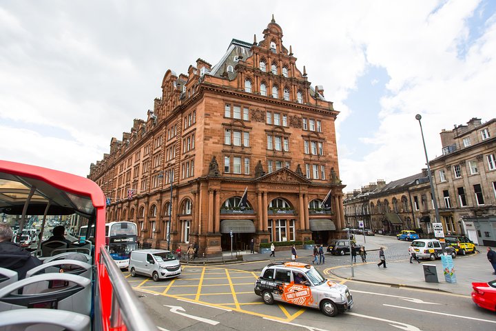 Hop-on hop-off busstur til Edinburghs kongelige attraksjoner, inkludert Edinburgh Castle og Royal Yacht Britannia, foto 29 | wizardtrip