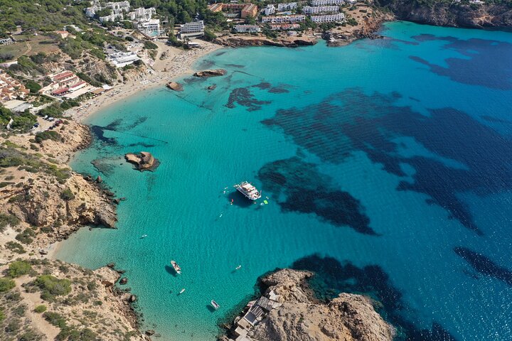 Catamarcruise op Ibiza met strandstops, paddleboarden, eten en drinken, foto 10 | wizardtrip