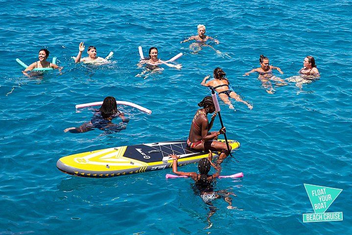 Catamarcruise op Ibiza met strandstops, paddleboarden, eten en drinken, foto 45 | wizardtrip