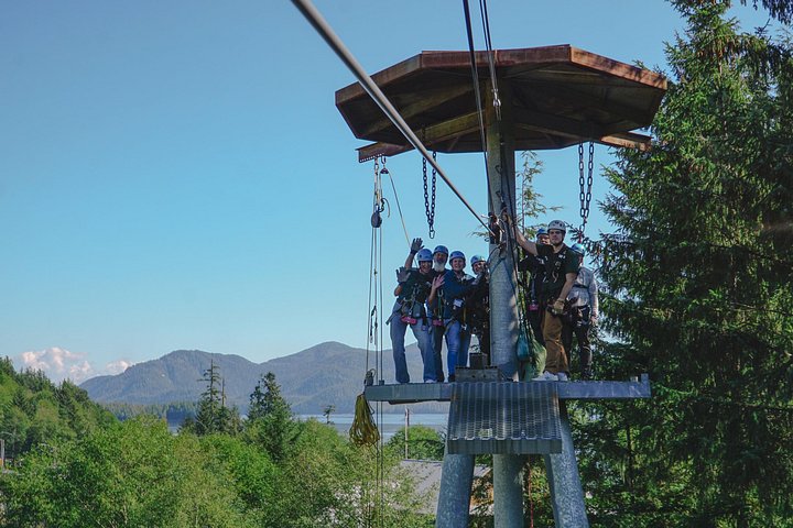 Zipline-eventyr gennem den alaskiske regnskovs tronehøjde i Ketchikan, foto 9 | wizardtrip