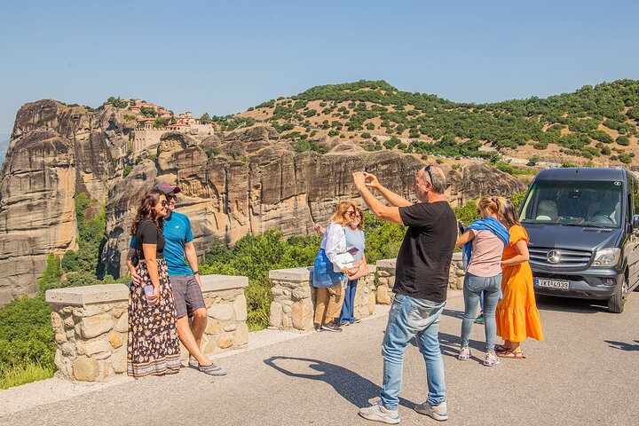 Utforsk de fantastiske klostrene i Meteora, Hellas, et UNESCO-verdensarvsted på dramatiske fjellformasjoner, foto 31 | wizardtrip
