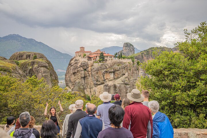 Utforsk de fantastiske klostrene i Meteora, Hellas, et UNESCO-verdensarvsted på dramatiske fjellformasjoner, foto 38 | wizardtrip