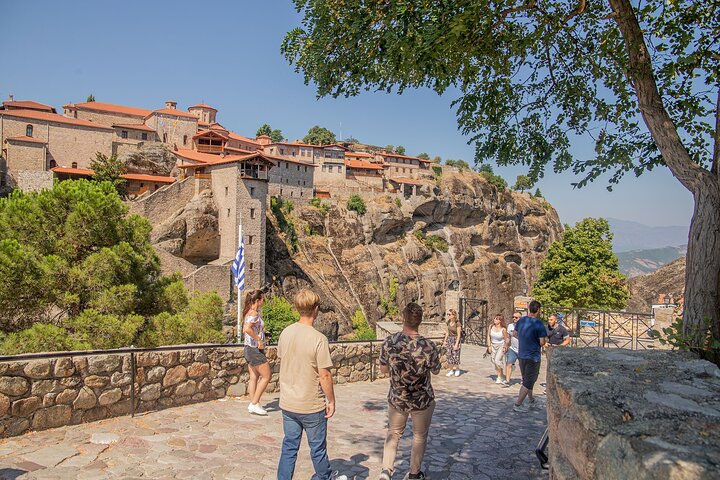 Utforsk de fantastiske klostrene i Meteora, Hellas, et UNESCO-verdensarvsted på dramatiske fjellformasjoner, foto 40 | wizardtrip