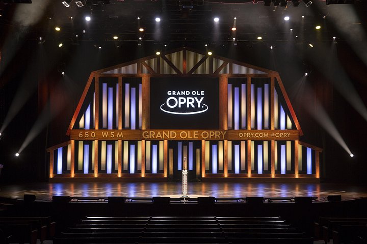 Backstage tour of the Grand Ole Opry House in Nashville, exploring country music history, photo 14 | wizardtrip