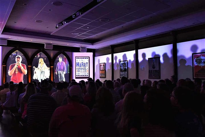 Selbstgeführte Tour durch das historische Ryman Auditorium in Nashville, inklusive Foto-Möglichkeit auf der Bühne, Foto 6 | wizardtrip