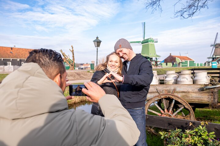 Dagtocht vanuit Amsterdam naar Zaanse Schans windmolens en Giethoorn grachten, foto 11 | wizardtrip
