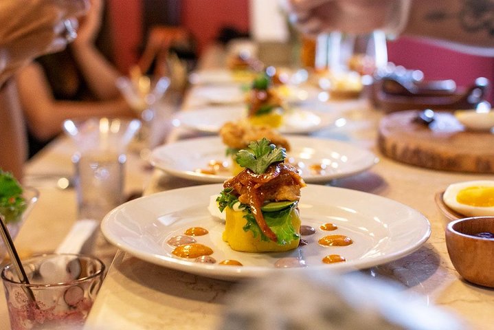 Lima food tour in Barranco tasting Peruvian dishes and drinks, photo 7 | wizardtrip
