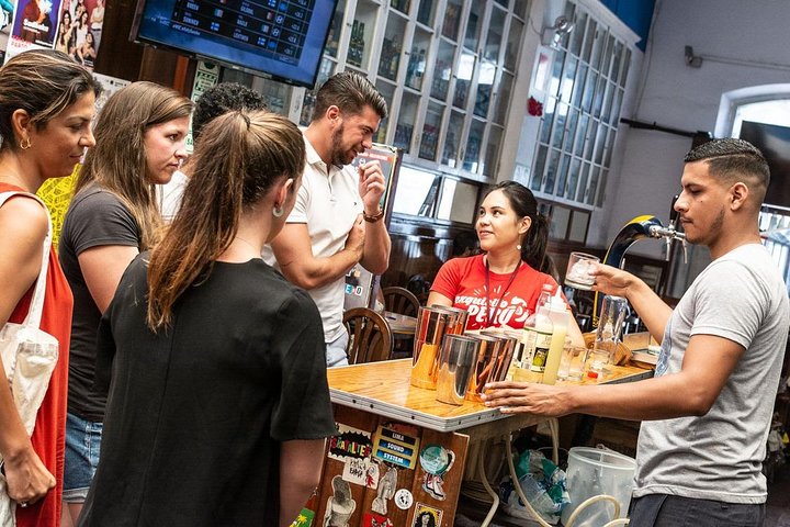 Lima food tour in Barranco tasting Peruvian dishes and drinks, photo 10 | wizardtrip