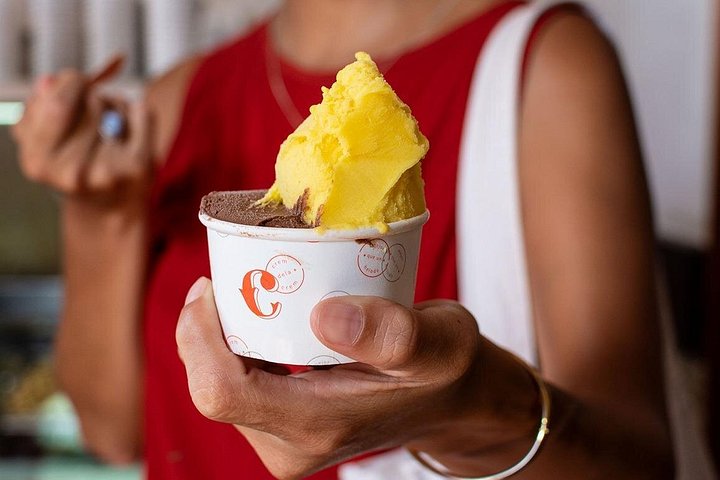 Lima food tour in Barranco tasting Peruvian dishes and drinks, photo 14 | wizardtrip