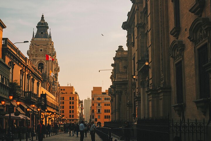 Straatvoedseltour in Lima met marktverkenning en bezienswaardigheden in het historische centrum, foto 22 | wizardtrip