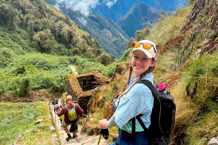 Vandre Inkastien til Machu Picchu, Peru, med gamle ruiner, bjerglandskaber og togrejser, foto 8 | wizardtrip
